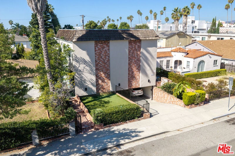 1434 Berkeley Street