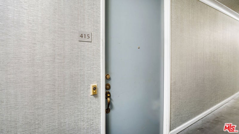 1115 S Elm Drive 415