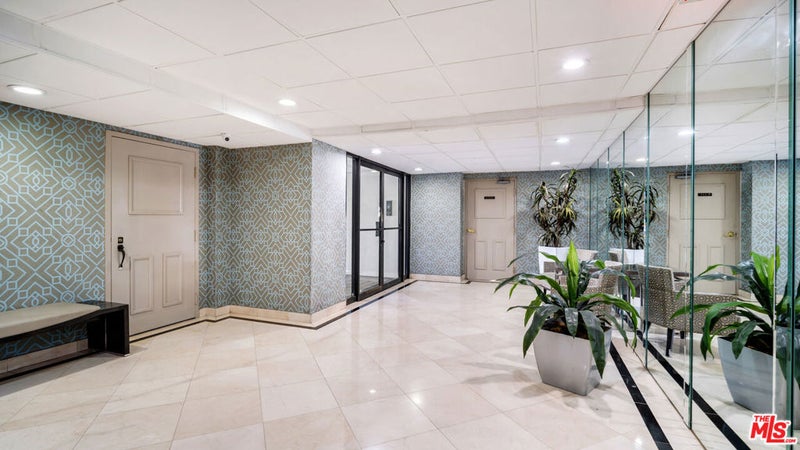 1115 S Elm Drive 415