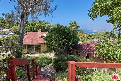 Photo of 26554 Basswood Avenue, Rancho Palos Verdes, CA 90275 (MLS # 26873231)