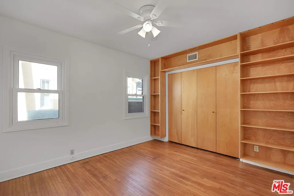 Los Angeles, California 90064, United States, 3 Bedrooms Bedrooms, ,2 BathroomsBathrooms,Residential,Active,248000