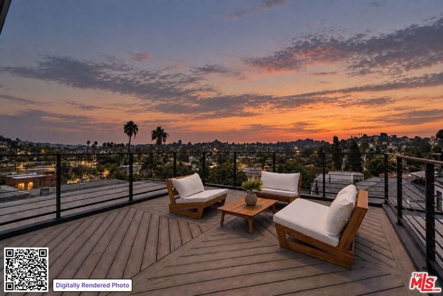 3223 Rowena Avenue, Los Angeles