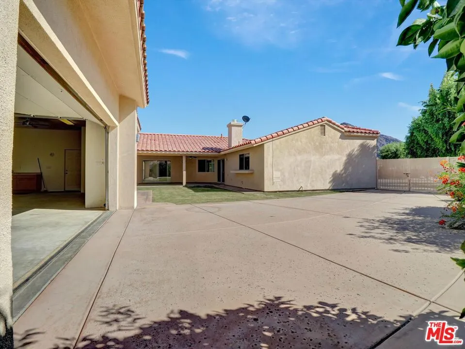 La Quinta, California 92253, United States, 3 Bedrooms Bedrooms, ,3 BathroomsBathrooms,Residential,Active,214819