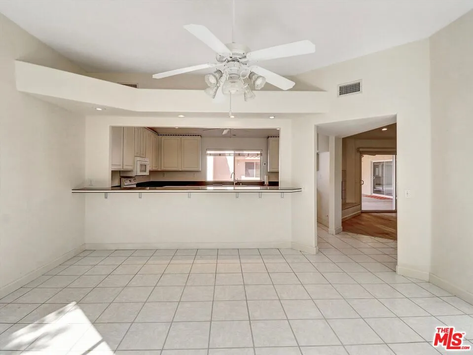 La Quinta, California 92253, United States, 3 Bedrooms Bedrooms, ,3 BathroomsBathrooms,Residential,Active,214819