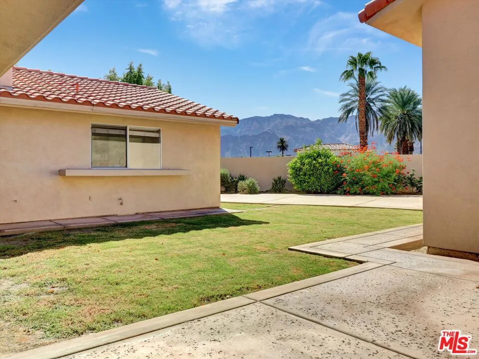 La Quinta, California 92253, United States, 3 Bedrooms Bedrooms, ,3 BathroomsBathrooms,Residential,Active,214819