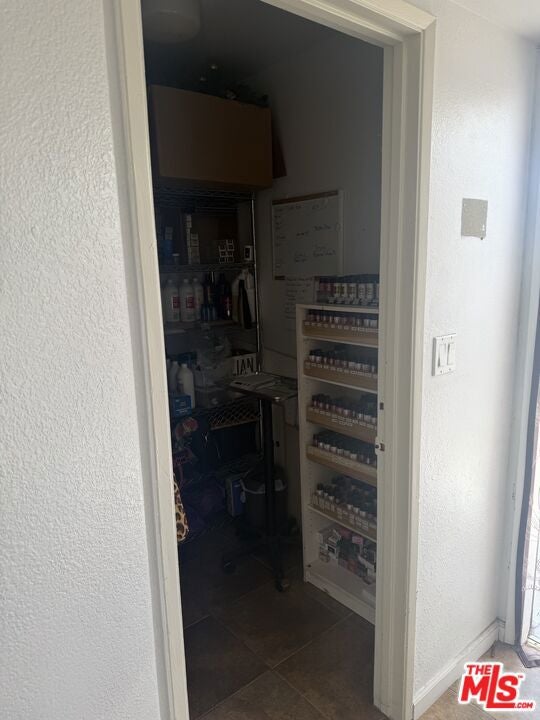 1153 N Tustin