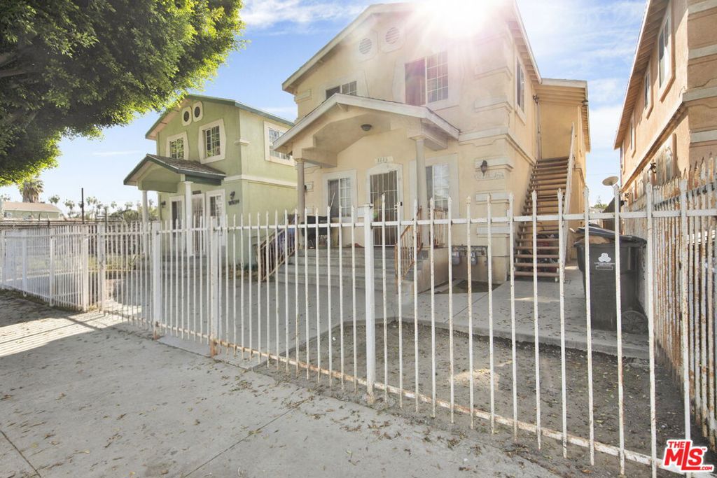 3116 W Vernon Avenue