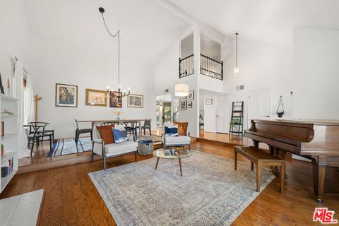 29003 Indian Ridge Court Agoura Hills CA 91301