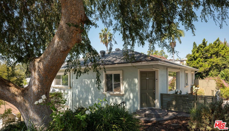 1202 Kipling Avenue