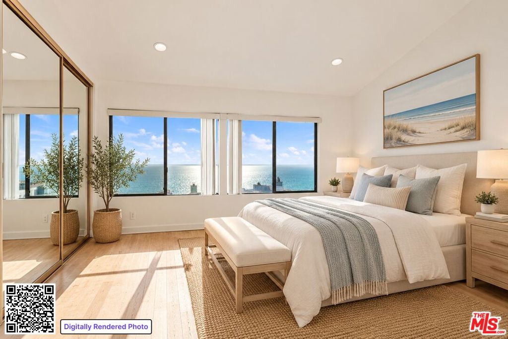 6798 Las Olas Way