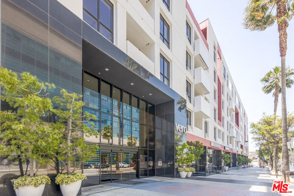 1234 Wilshire Boulevard 520