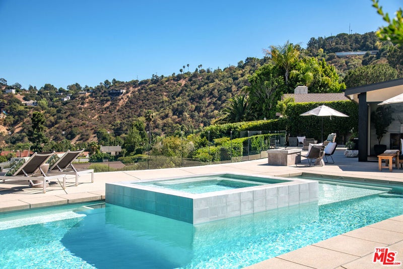 3526 Wrightwood Court