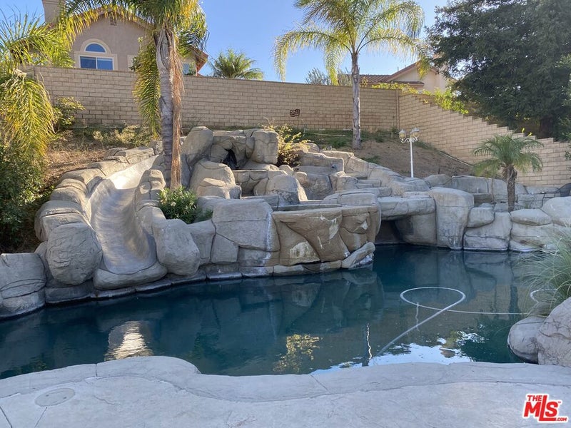 4864 Paseo Montelena