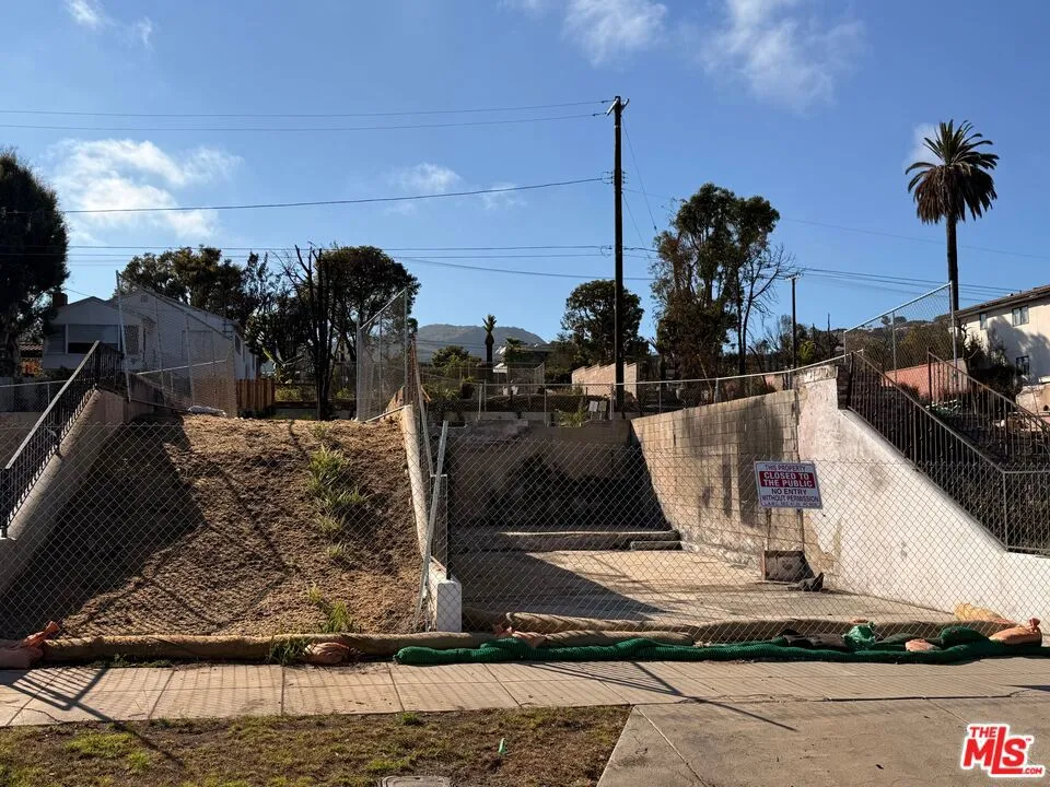 Pacific Palisades, California 90272, United States, ,Land,Active,181647