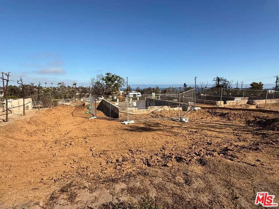 Pacific Palisades, California 90272, United States, ,Land,Active,181647