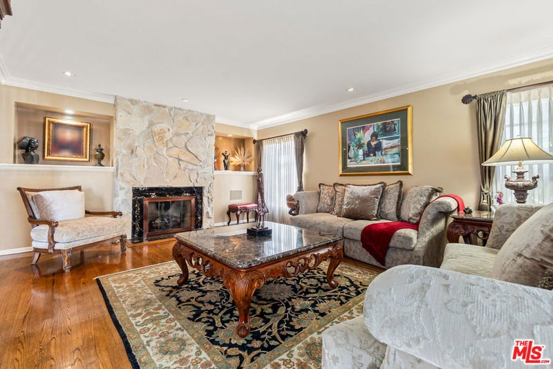 4152 Mount Vernon Drive
