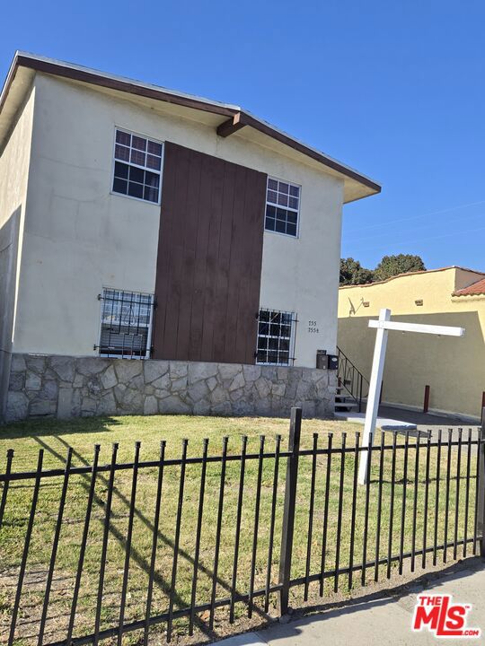 755 E 85th Street