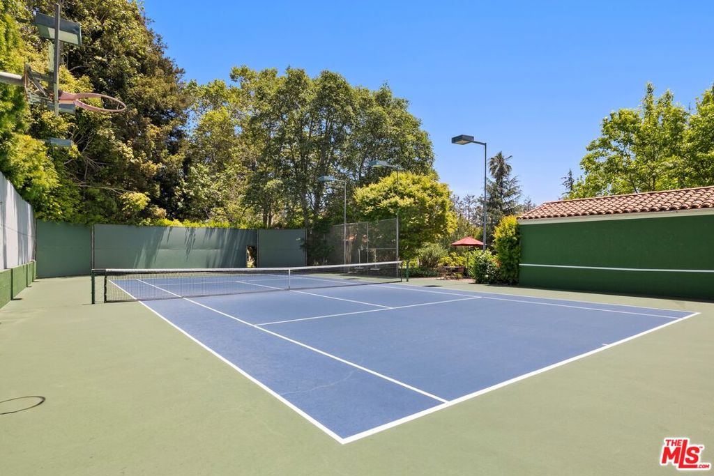 Properties 3 355 S Bristol Avenue