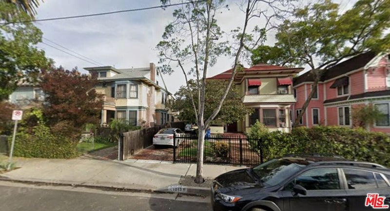 1017 W 24th Street