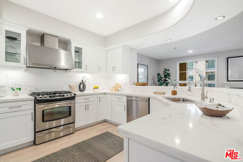 13031 Villosa Place 102