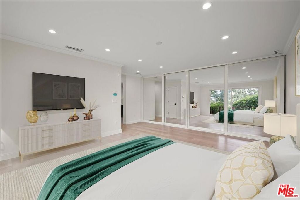 11515 Thurston Circle