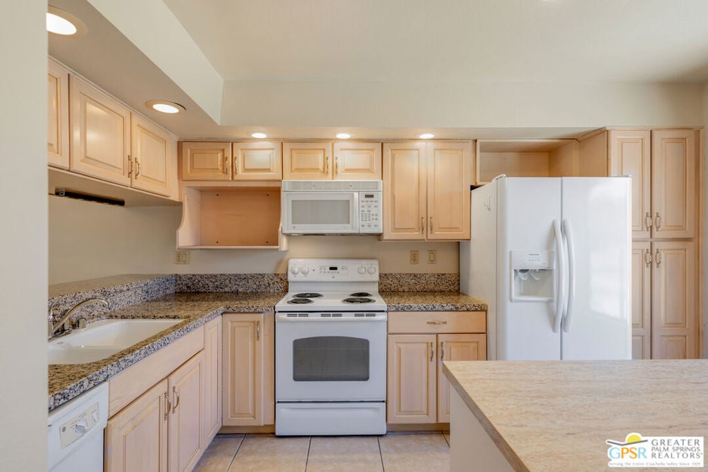 35613 Graciosa Court