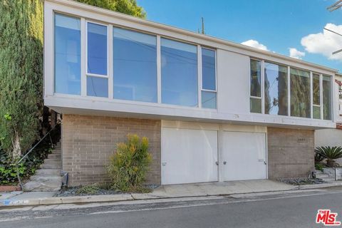 1642 Silverwood Terrace Los Angeles CA 90026