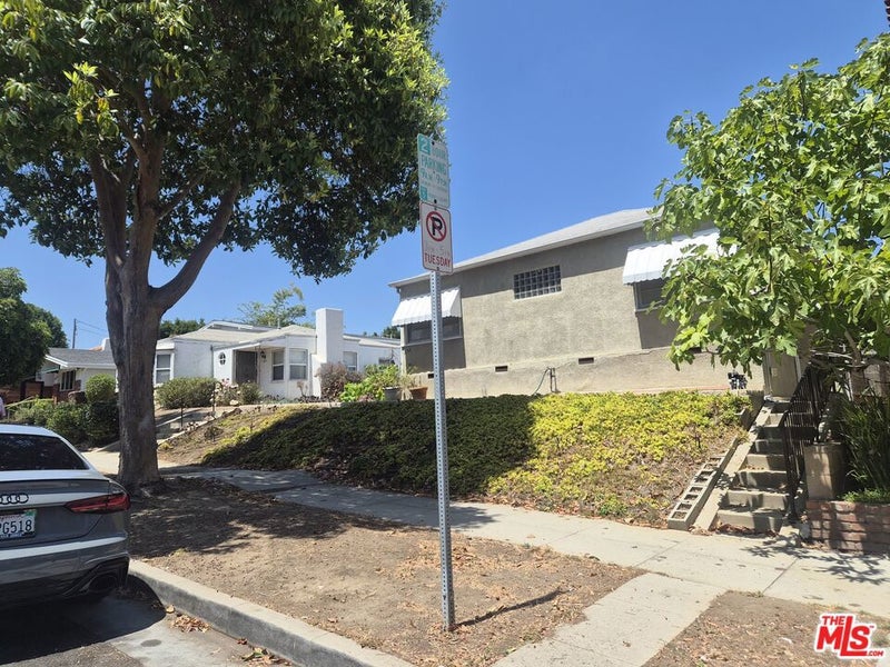 833 16th Street C