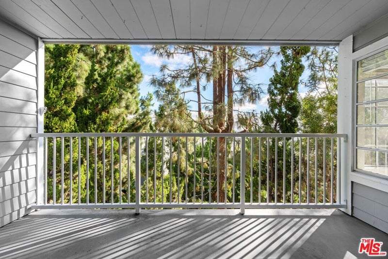 1418 Brett Place 205