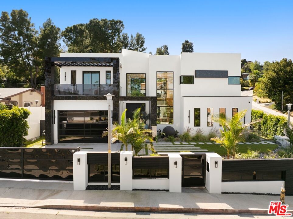 19641 Greenbriar Drive