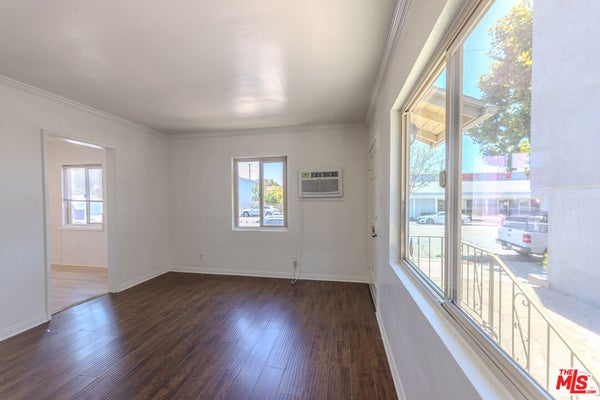 233 E ALAMEDA AVE APT A, BURBANK, CA 91502 - Image dc9ddfddf4516d4ce84edcda1d4f75df/1316905097
