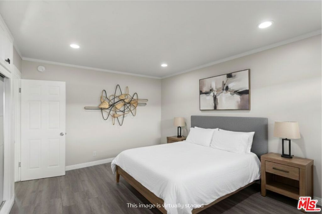 800 N Eucalyptus Avenue 108