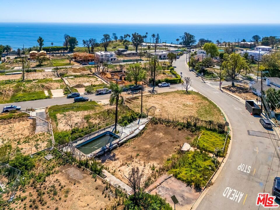 16918 Marquez Avenue