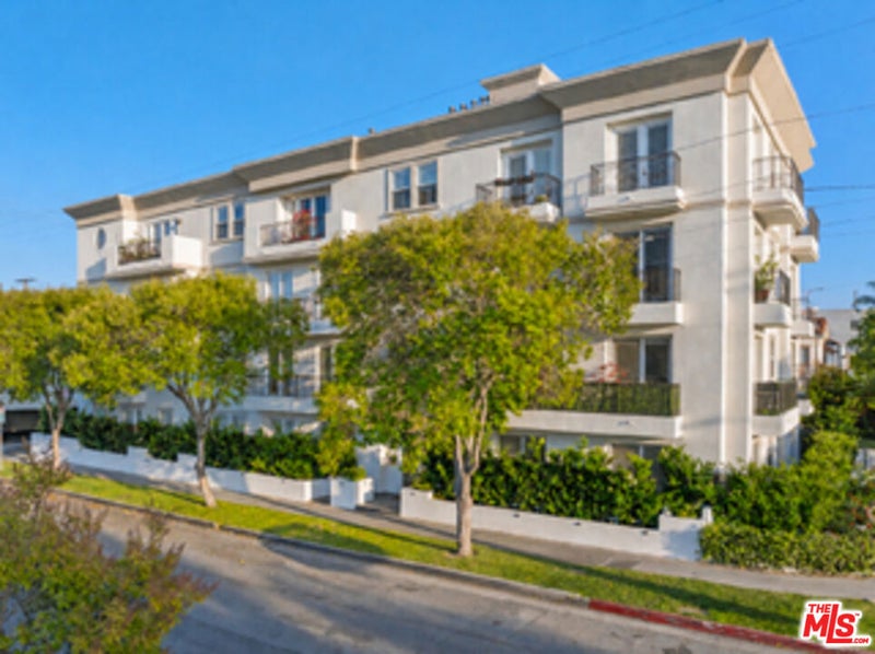 1100 S Clark Drive 201