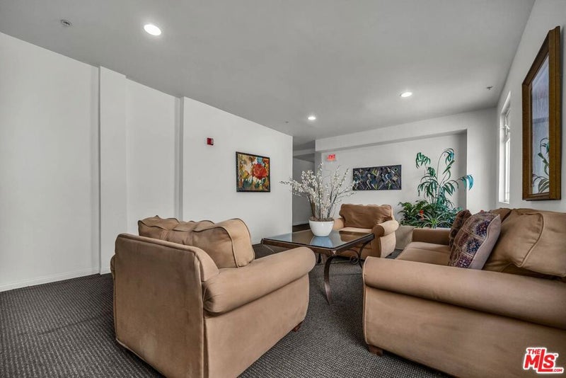 1100 S Clark Drive 201