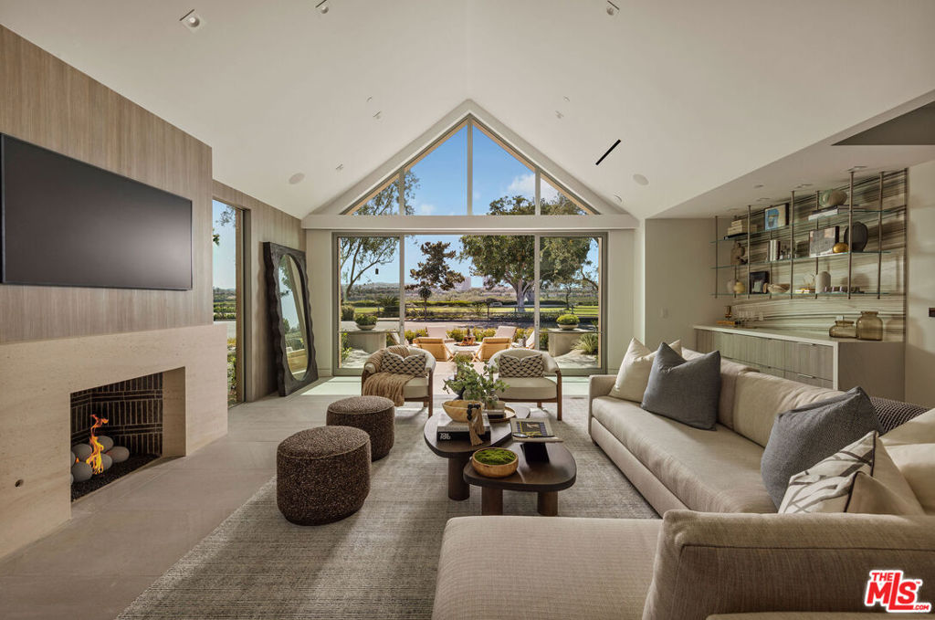 1399 Galaxy Drive