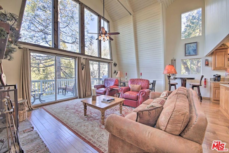 888 Grass Valley Road