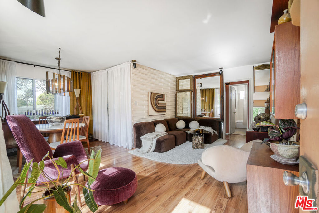 904 N Spaulding Avenue