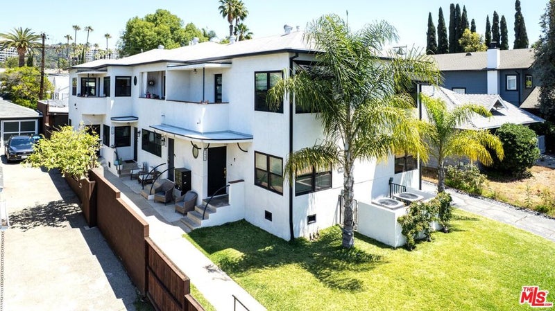4447 Finley Avenue