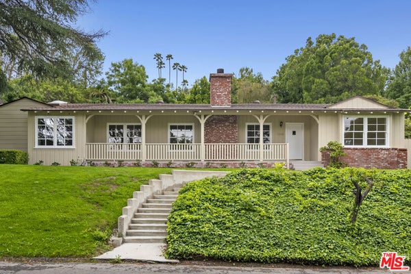 18080 KAREN DR, ENCINO, CA 91316 - Image dd6eb2cdd803d29c009fc8a8d7cd5bc9/2236023121