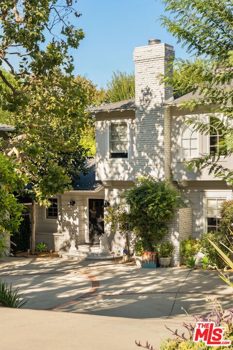 14161 Valley Vista Boulevard