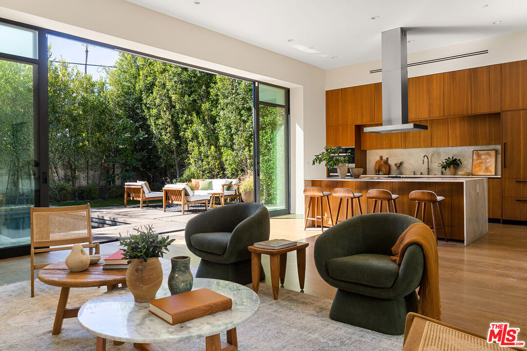Properties 2 8732 Rangely Avenue