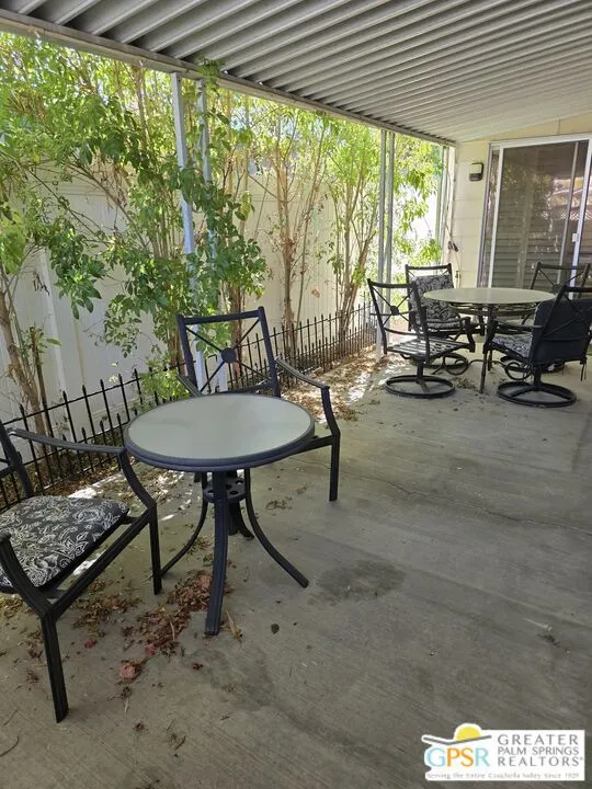 Palm Springs, California 92264, United States, 2 Bedrooms Bedrooms, ,2 BathroomsBathrooms,Residential,Active,200941