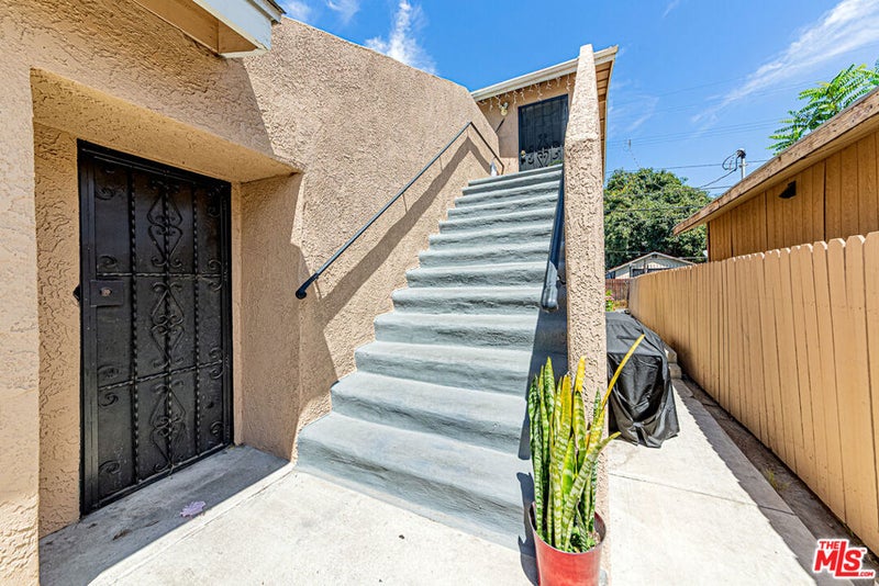 223 E 55th Street