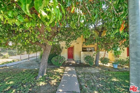20807 Roscoe Boulevard 1 Winnetka CA 91306
