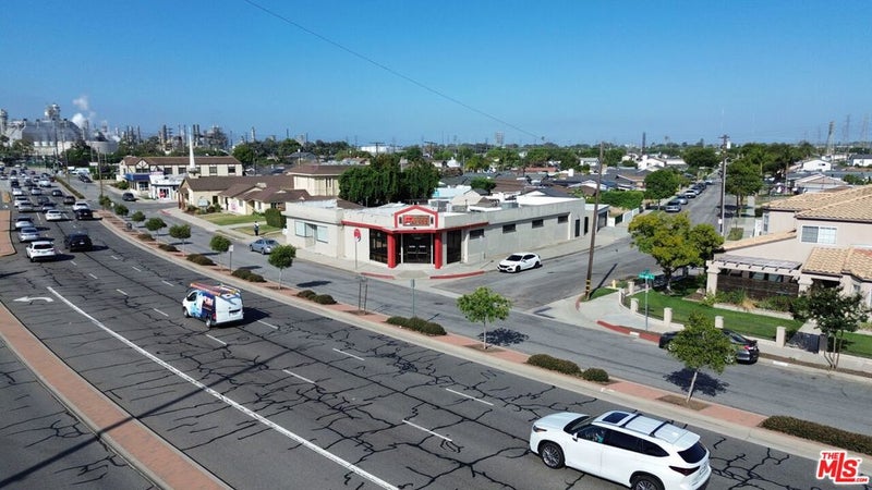 18727 Crenshaw Boulevard