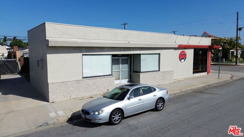 18727 Crenshaw Boulevard