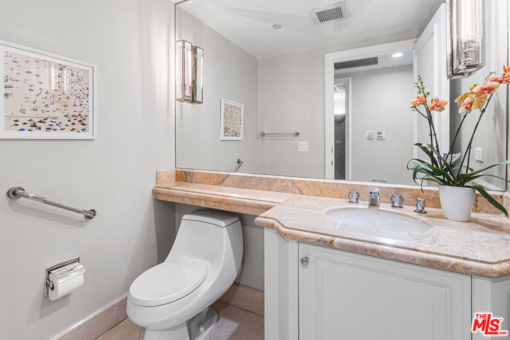 701 Ocean Avenue 111
