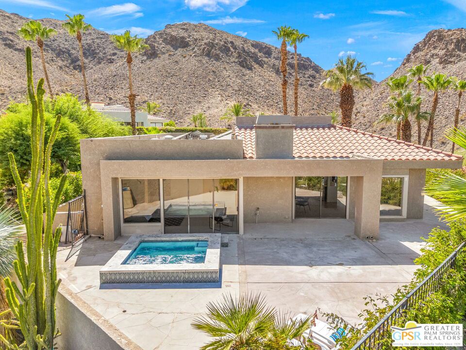 33 N Mirage Cove Drive