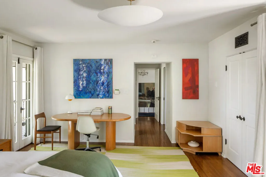 Los Angeles, California 90049, United States, 6 Bedrooms Bedrooms, ,7 BathroomsBathrooms,Residential,Active,204444